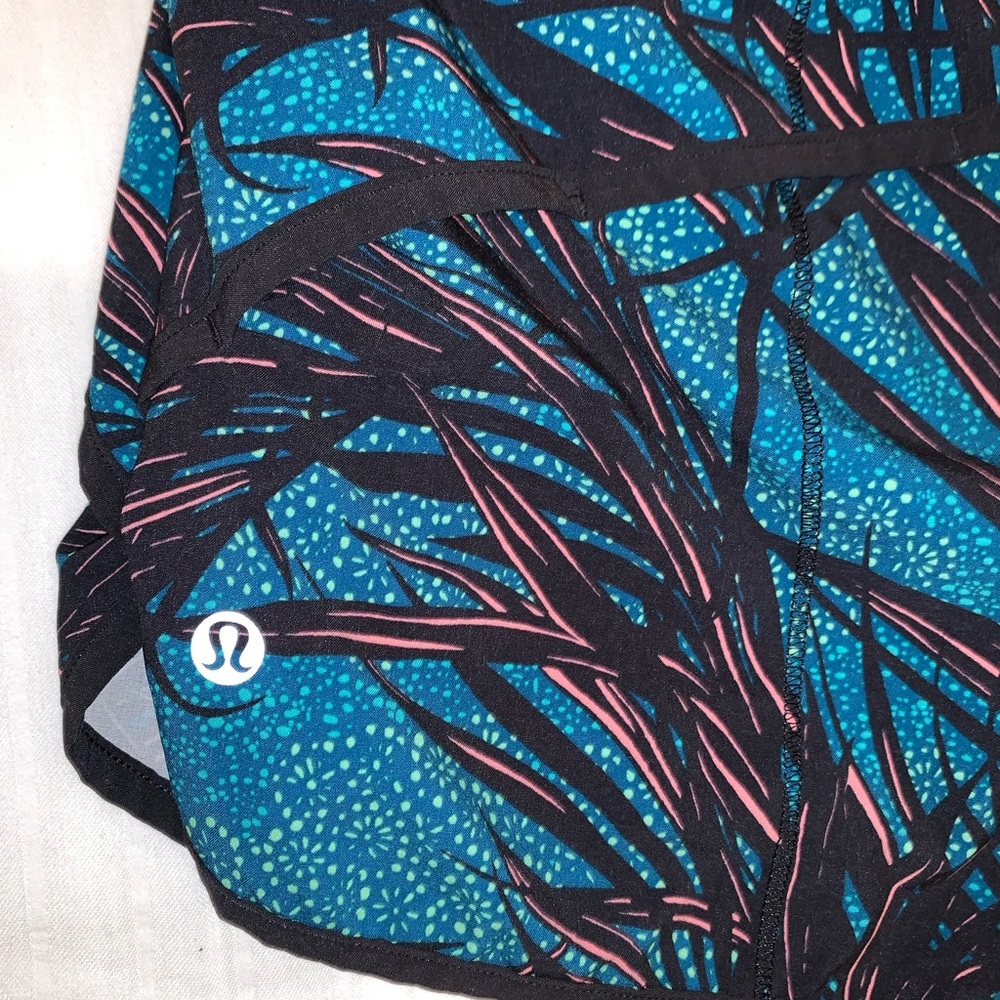 Lululemon Athletic Speed Up Shorts 2.5”
